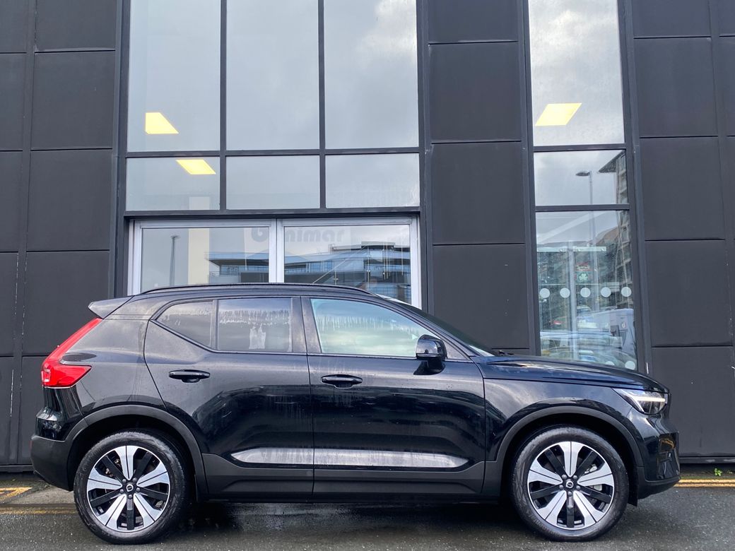 2023 Volvo XC40