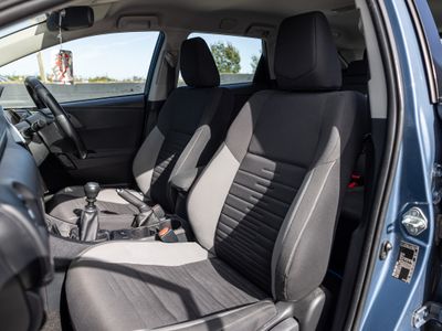 2017 Toyota Auris