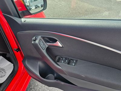 2014 Volkswagen Polo
