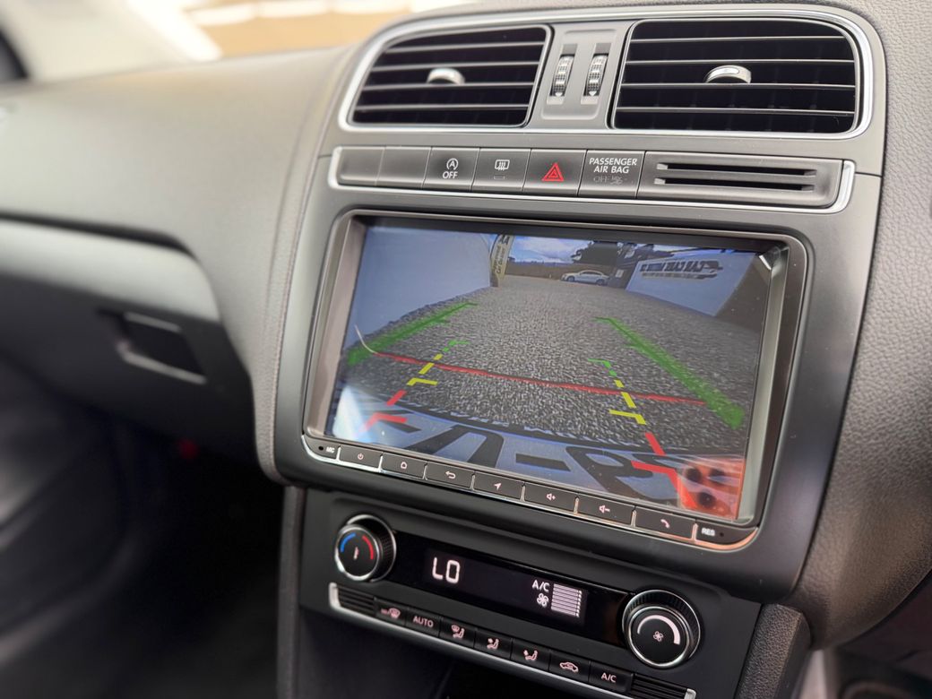2017 Volkswagen Polo