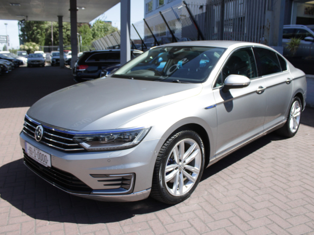 2016 Volkswagen Passat