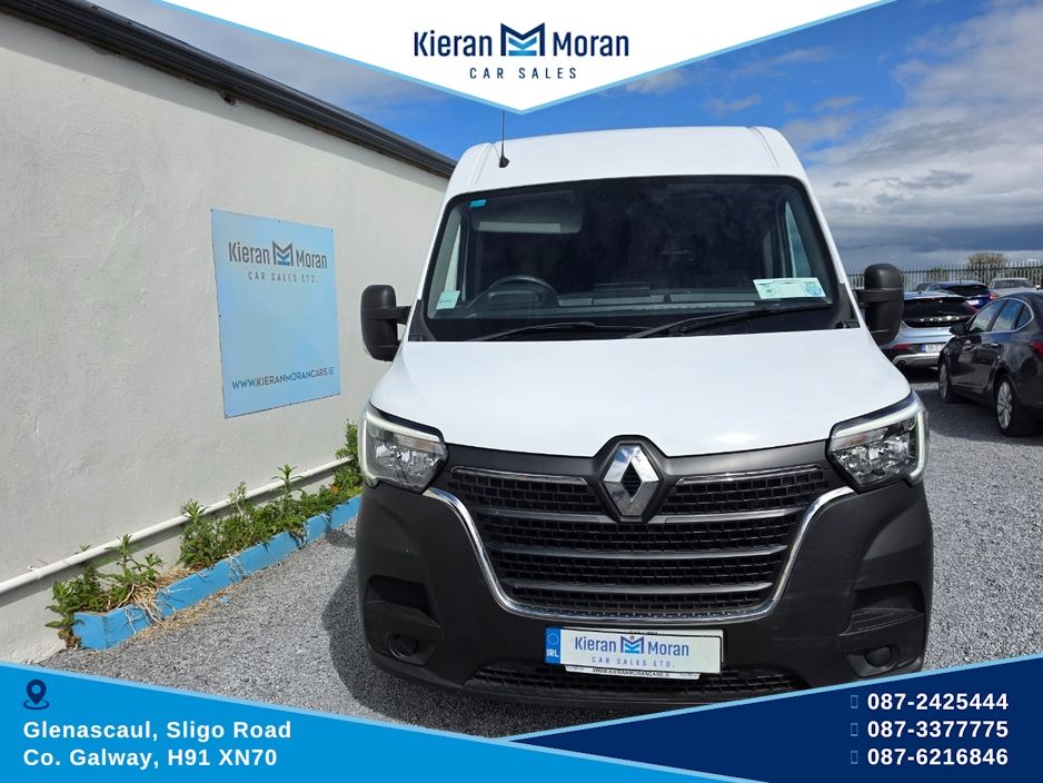 2022 Renault Master