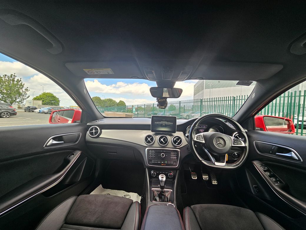 2015 Mercedes-Benz GLA Class