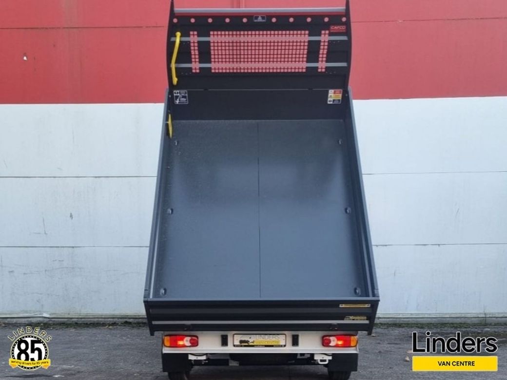 2025 Opel Movano