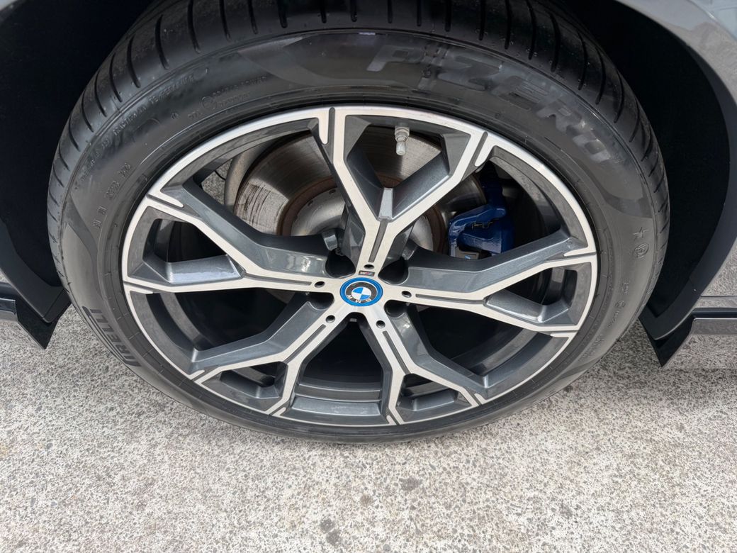 2022 BMW X5