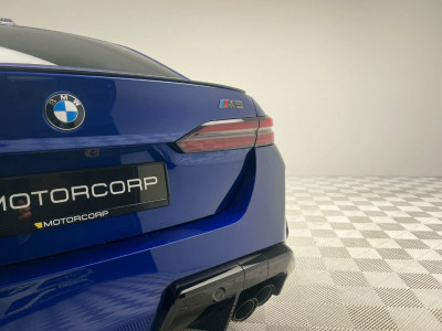 2025 BMW M5
