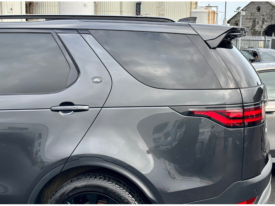 2026 Land Rover Discovery