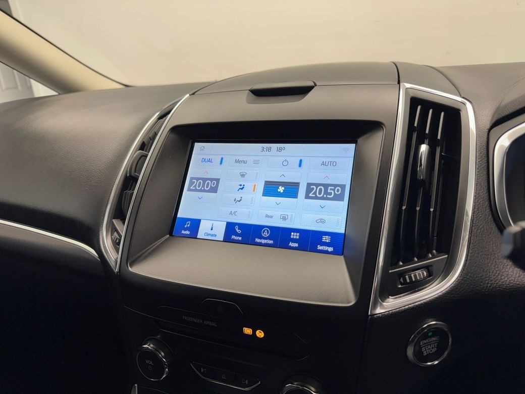 2022 Ford Galaxy