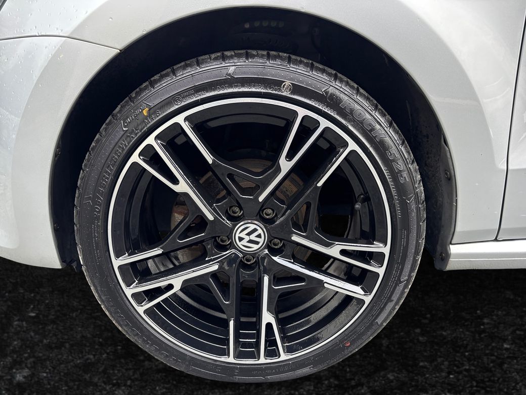 2013 Volkswagen Polo