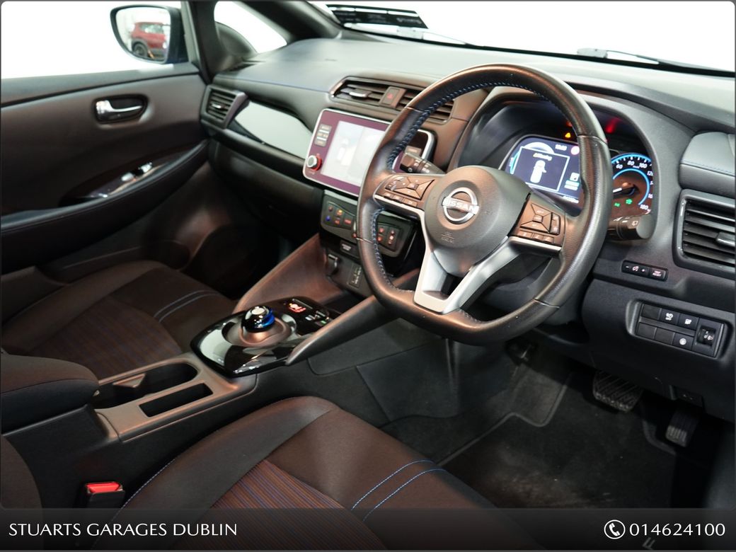 2022 Nissan Leaf