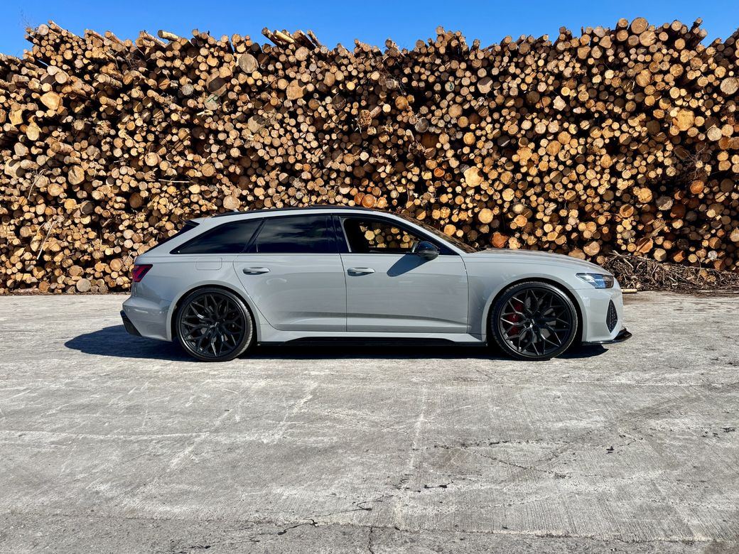 2022 Audi RS6