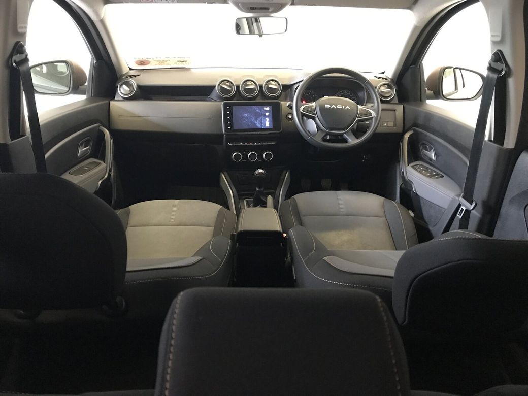 2023 Dacia Duster