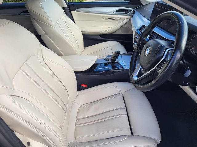 2021 BMW 5 Series