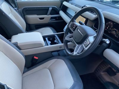 2023 Land Rover Defender