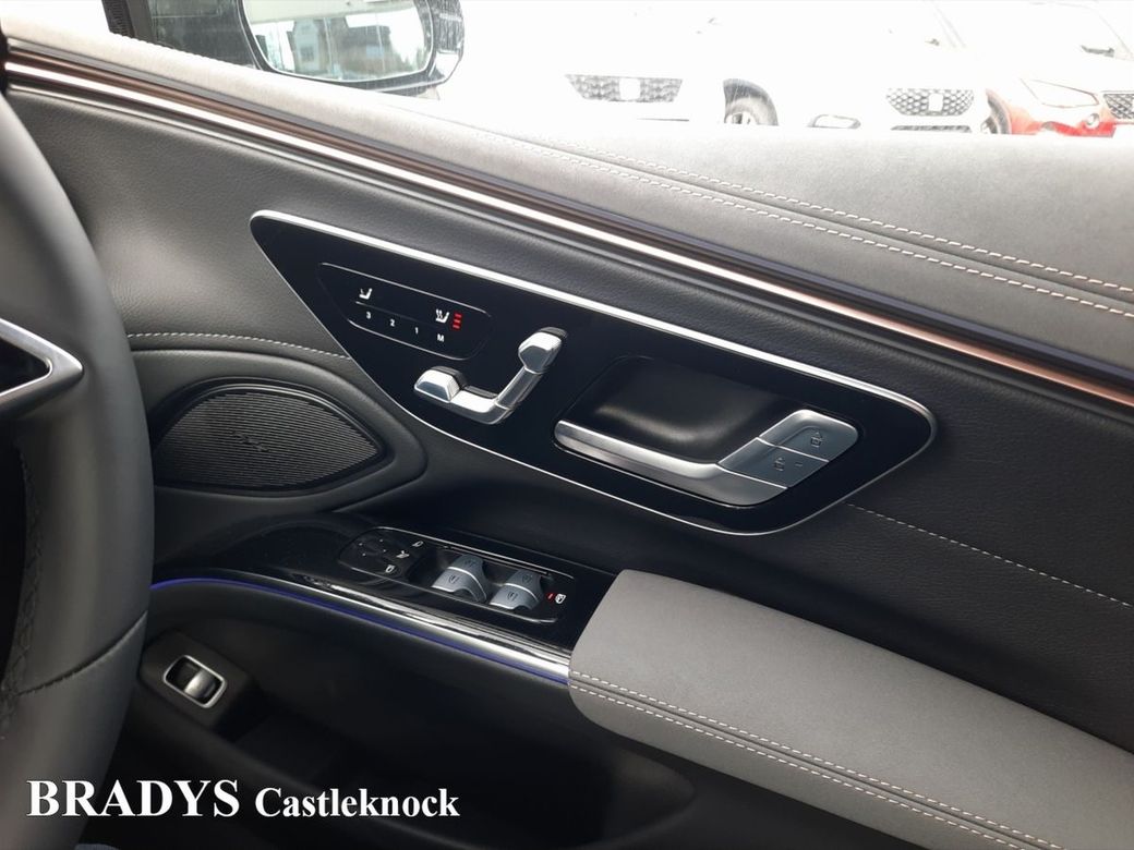 2025 Mercedes-Benz EQS