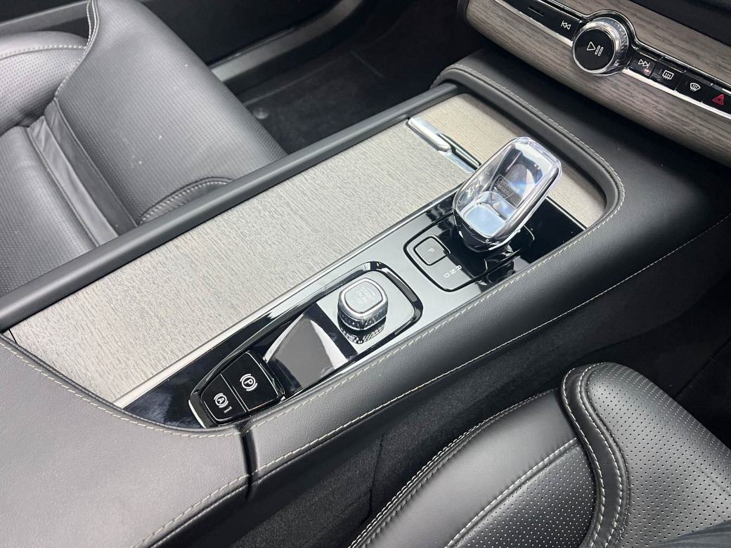 2024 Volvo XC90