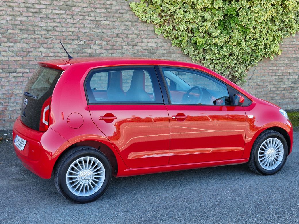 2014 Volkswagen up!