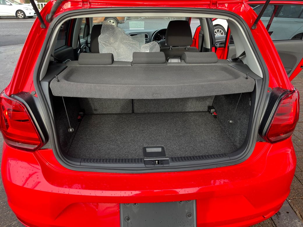 2016 Volkswagen Polo