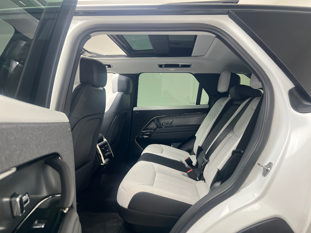 2024 Land Rover Range Rover Sport