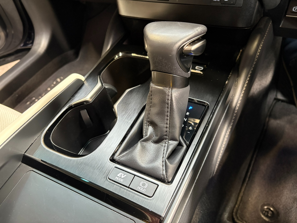 2024 Lexus ES 300h