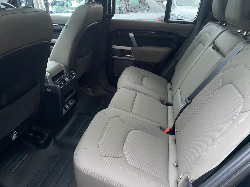 2023 Land Rover Defender