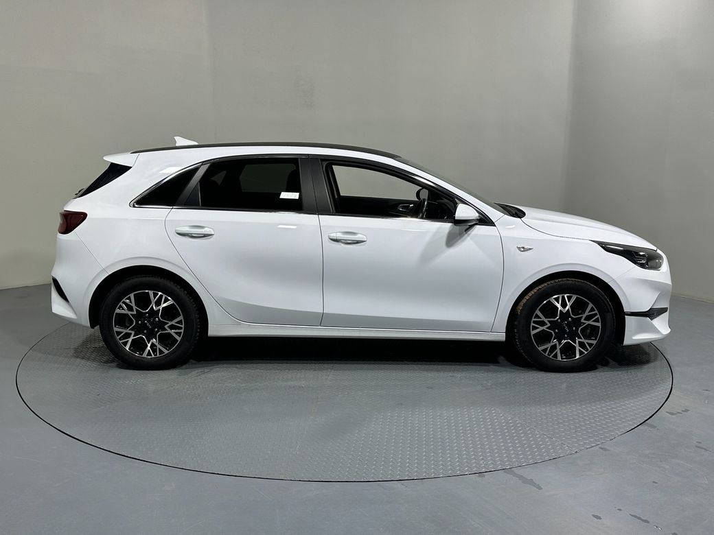 2022 Kia Ceed