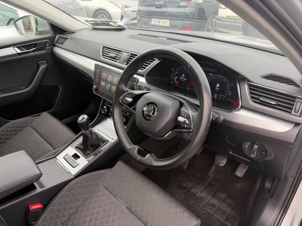 2023 Skoda Superb
