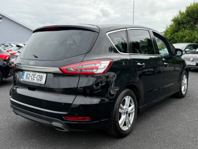 2016 Ford S-Max