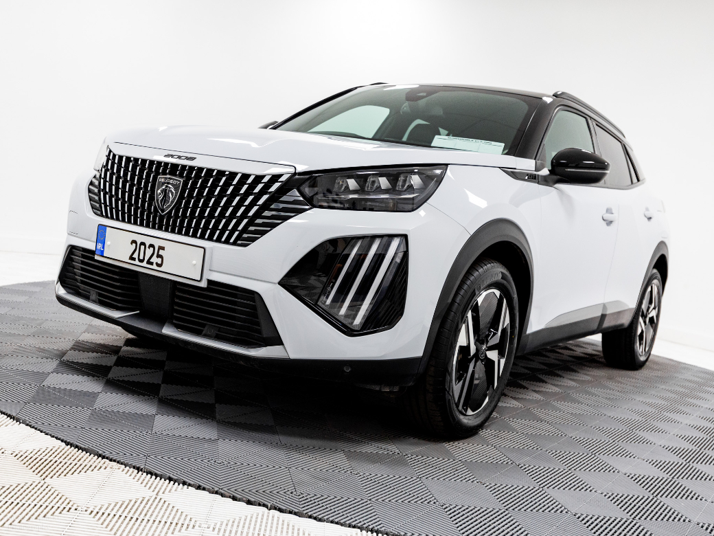 2025 Peugeot 2008