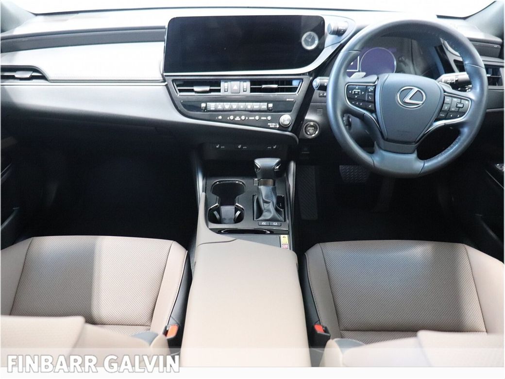 2022 Lexus ES 300h