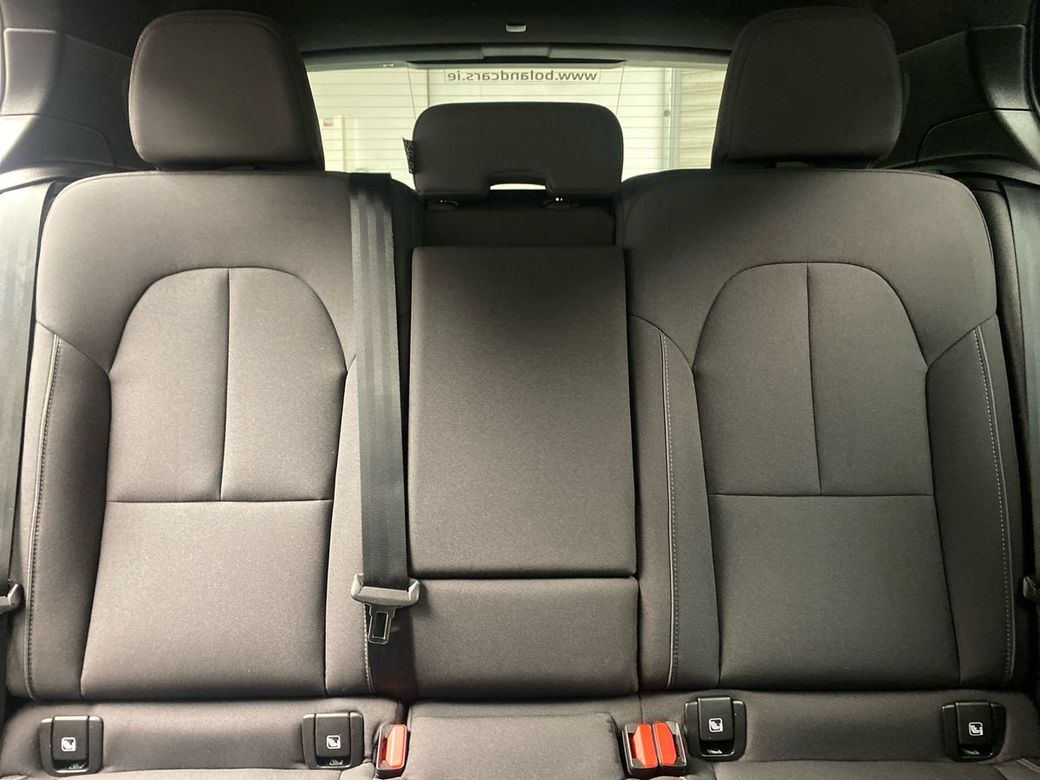 2023 Volvo XC40