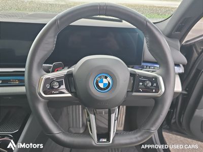 2025 BMW i5