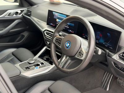 2024 BMW i4