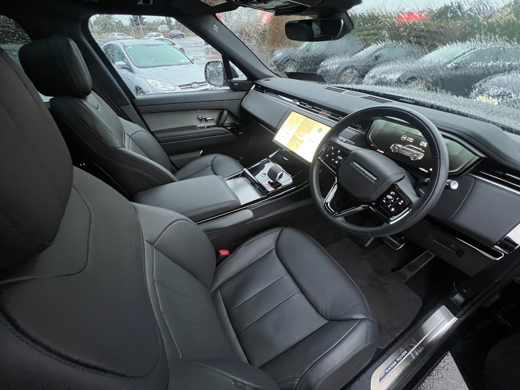 2025 Land Rover Range Rover Sport