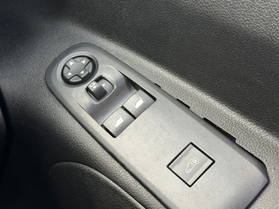 2022 Peugeot Partner