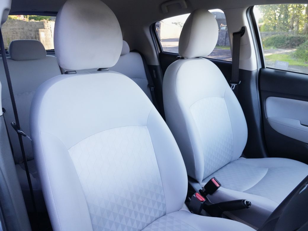 2021 Mitsubishi Mirage