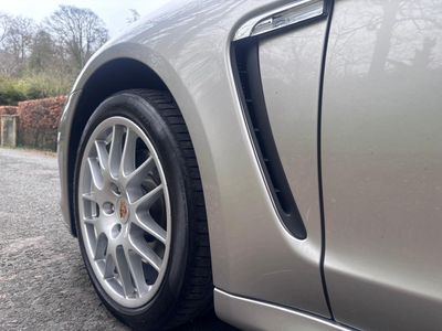 2012 Porsche Panamera