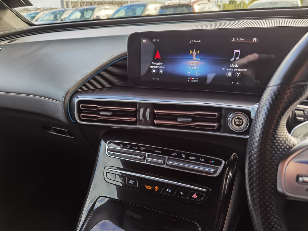 2022 Mercedes-Benz EQC