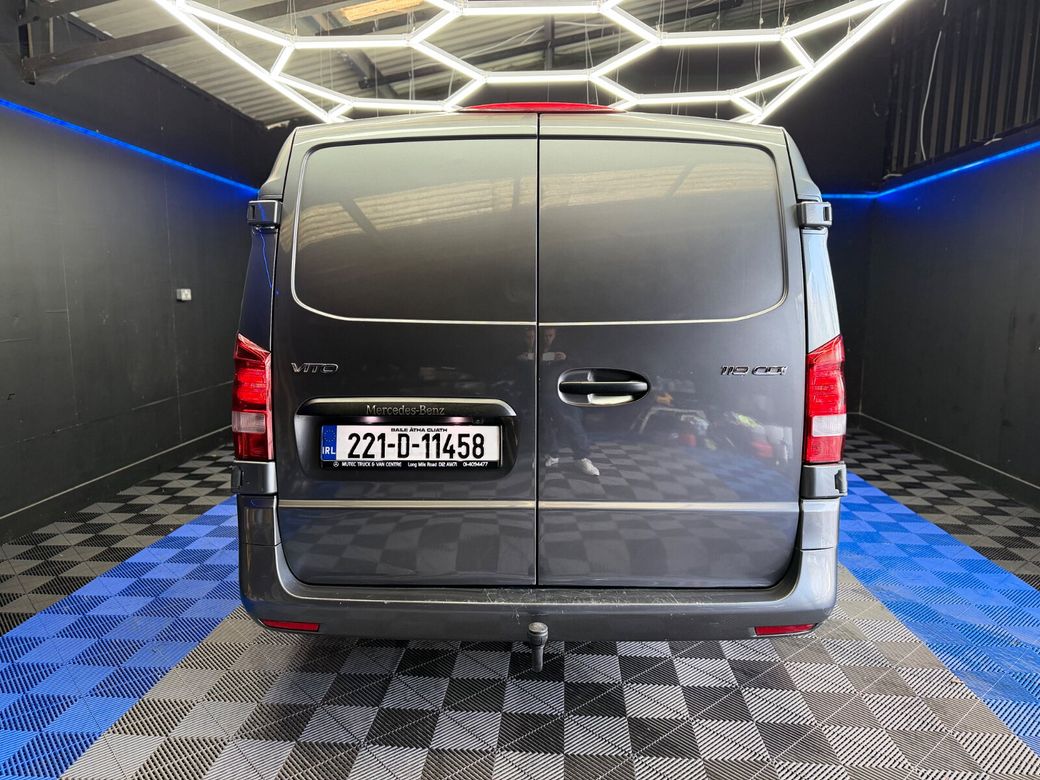 2022 Mercedes-Benz Vito