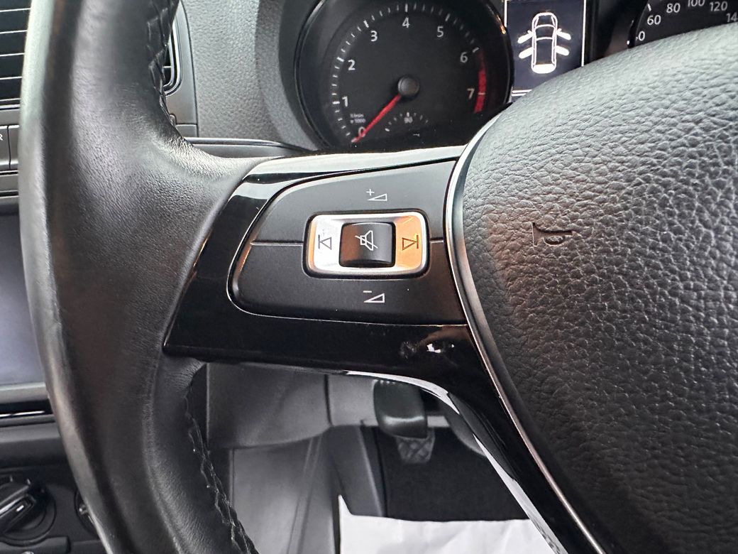 2017 Volkswagen Polo