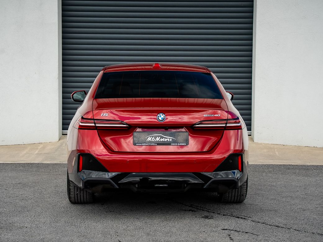 2024 BMW i5