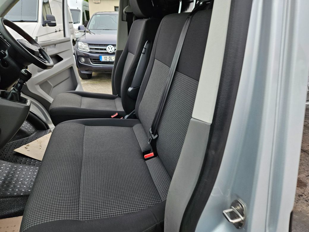 2020 Volkswagen Transporter