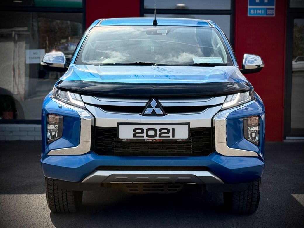 2021 Mitsubishi L200