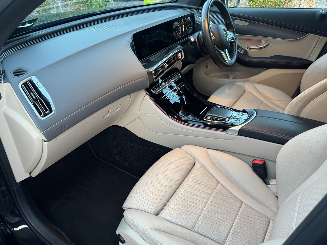 2021 Mercedes-Benz EQC