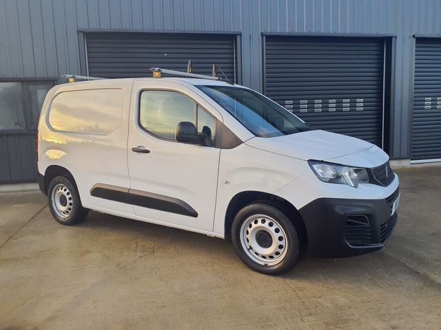 vehicle for sale from Paddy Doherty Car Sales