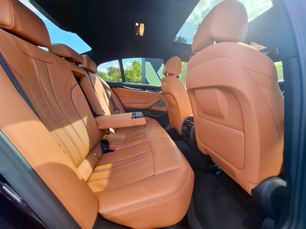 2021 BMW 5 Series