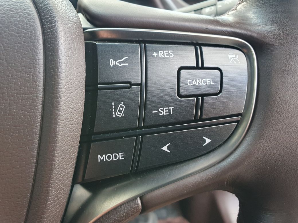 2020 Lexus ES 300h