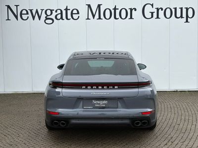 2025 Porsche Panamera