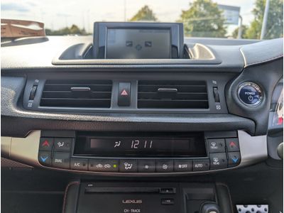 2017 Lexus CT 200h