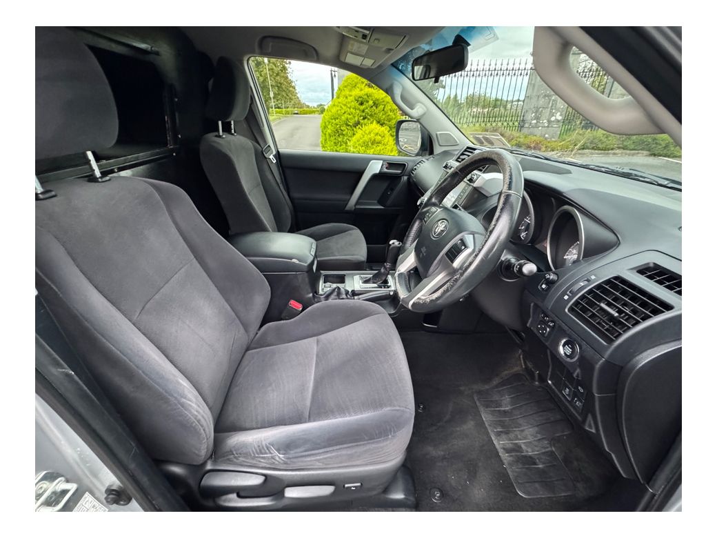 2016 Toyota Landcruiser